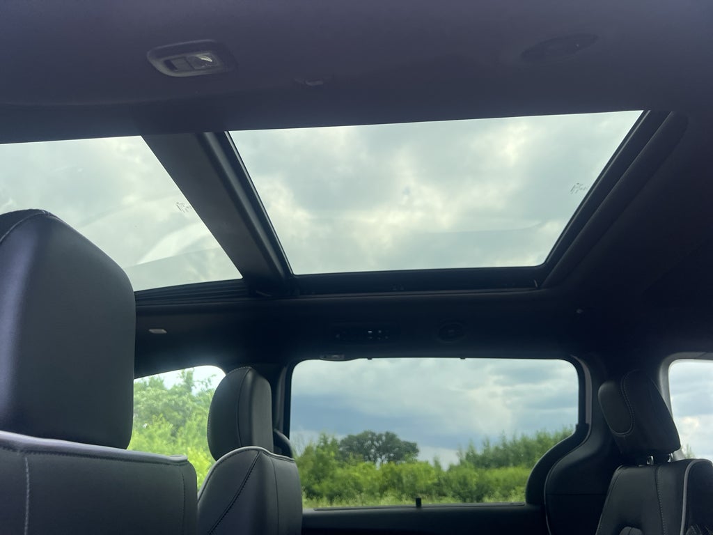 2027 Chrysler Pacifica Limited S AWD