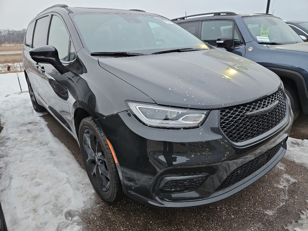 2022 Chrysler Pacifica Limited
