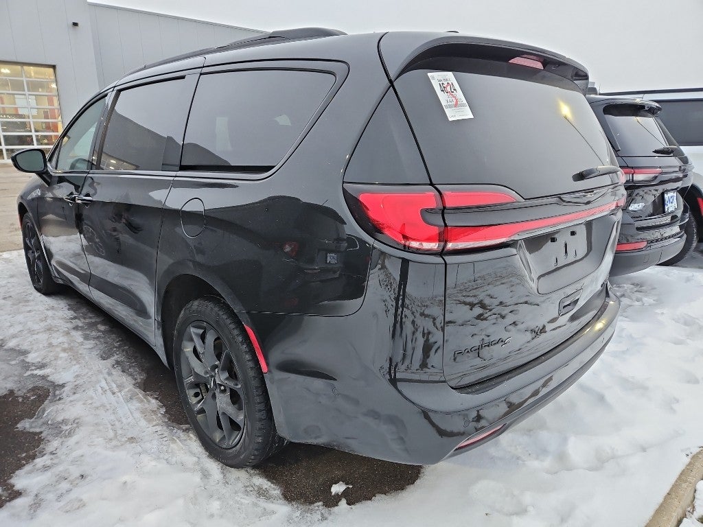 2022 Chrysler Pacifica Limited