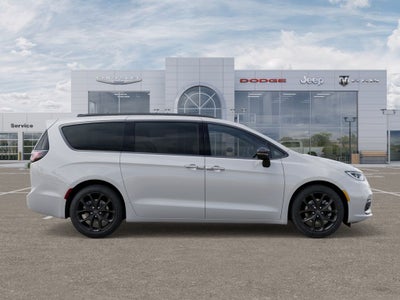 2026 Chrysler Pacifica Limited S AWD