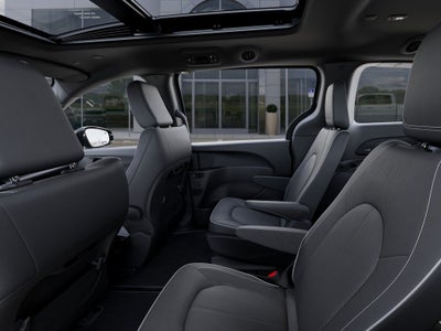2027 Chrysler Pacifica Limited Preferred AWD