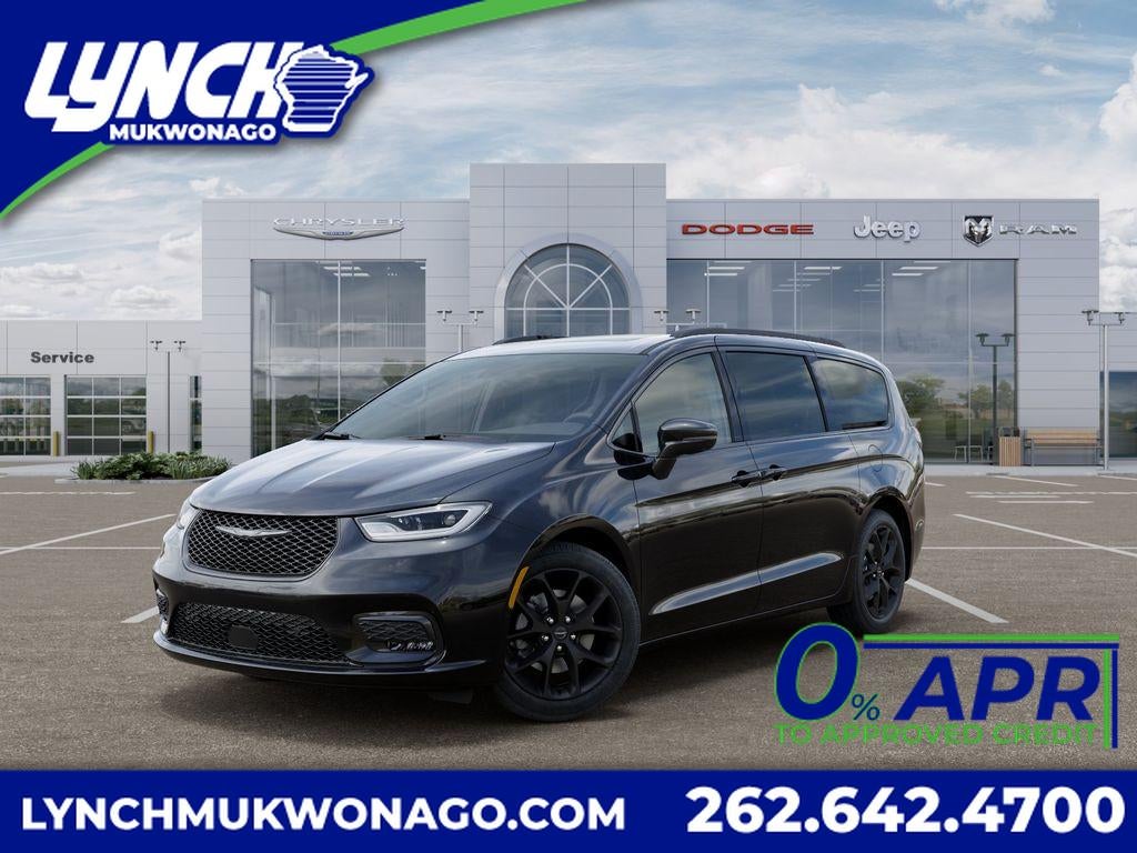 2026 Chrysler Pacifica Limited AWD's photo