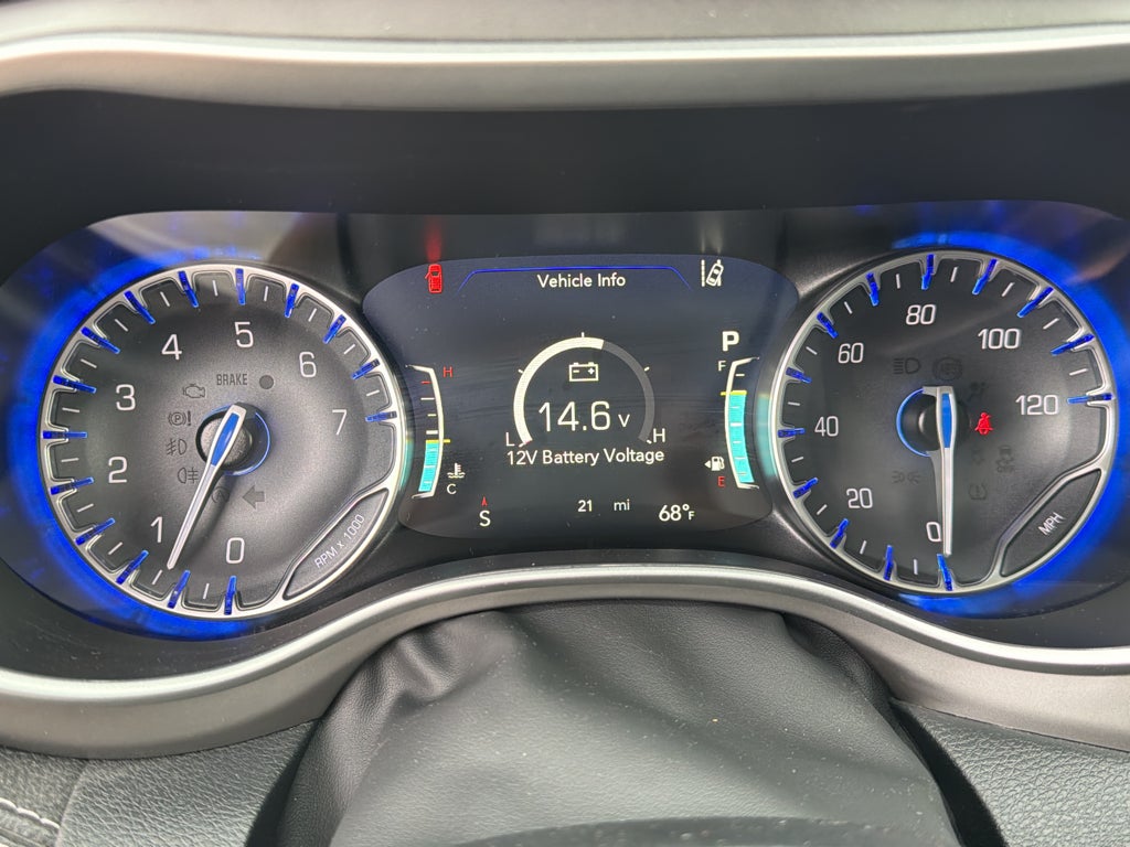 2027 Chrysler Pacifica Limited Luxury Tech S pkg AWD