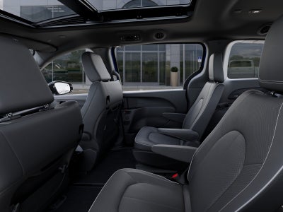 2027 Chrysler Pacifica Limited Luxury Tech S pkg AWD