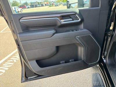 2025 Chevrolet Silverado LT