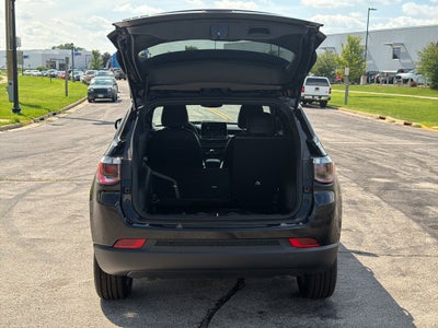 2026 Jeep Compass Latitude Altitude Black Diamond