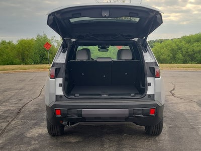 2026 Jeep Cherokee Limited Tech 4WD