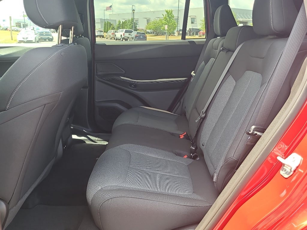 2026 Jeep Cherokee Laredo Red Hot 4WD