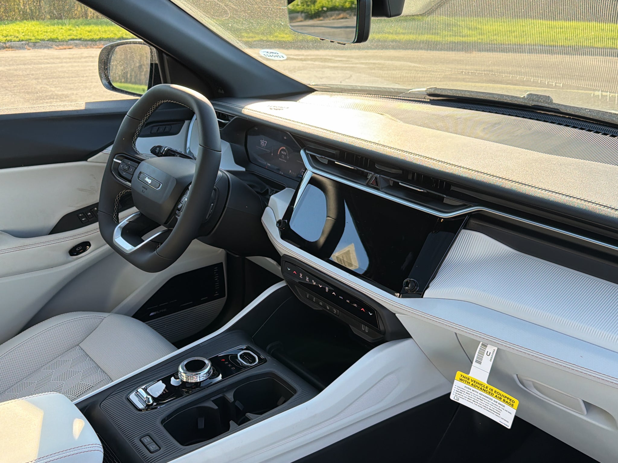 2026 Jeep Cherokee Overland Advanced Pro-Tech Tow