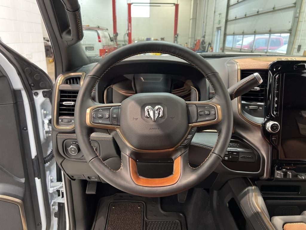 2024 RAM Ram 3500 Longhorn Mukwonago WI Potter Lake East Troy Big