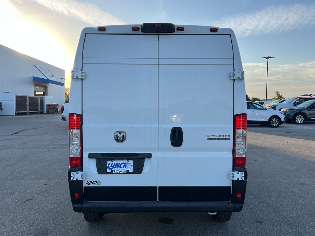 2026 RAM ProMaster 2500 Tradesman