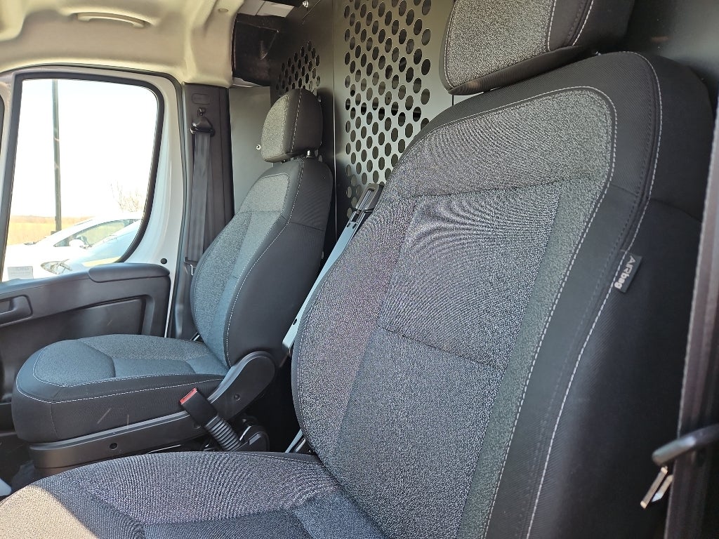 2025 RAM ProMaster 2500 Tradesman