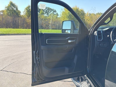 2027 RAM 2500 Big Horn Level 2 w/Hemi