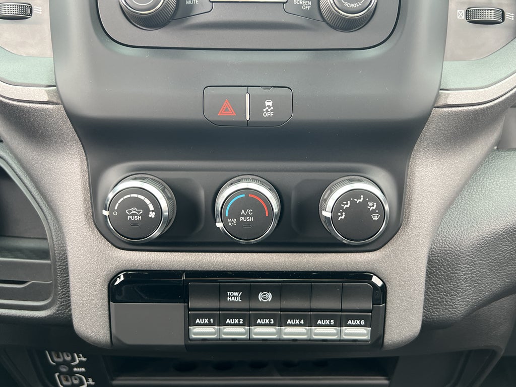 2024 RAM 5500 Chassis Tradesman Chassis 60