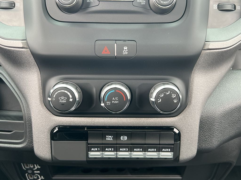 2024 RAM 5500 Chassis Tradesman Chassis 60