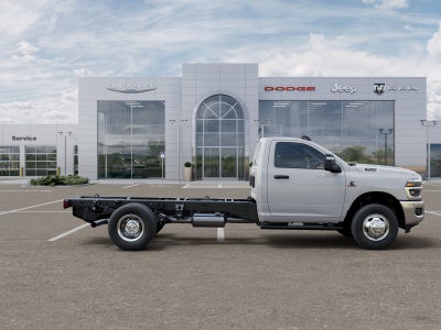 2026 RAM 3500 Chassis Tradesman Chassis 84 C/A 4x4