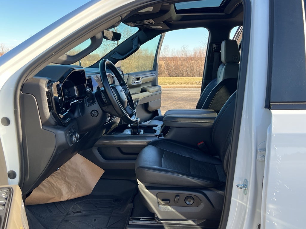 2023 Chevrolet Silverado ZR2