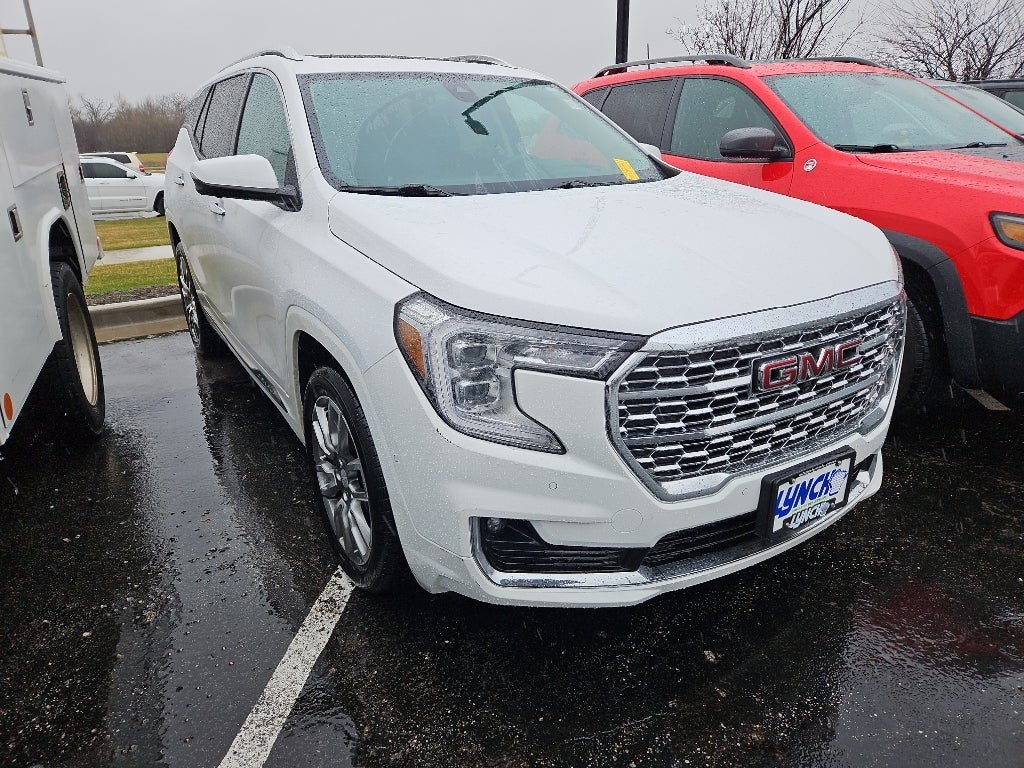 2023 GMC Terrain Denali