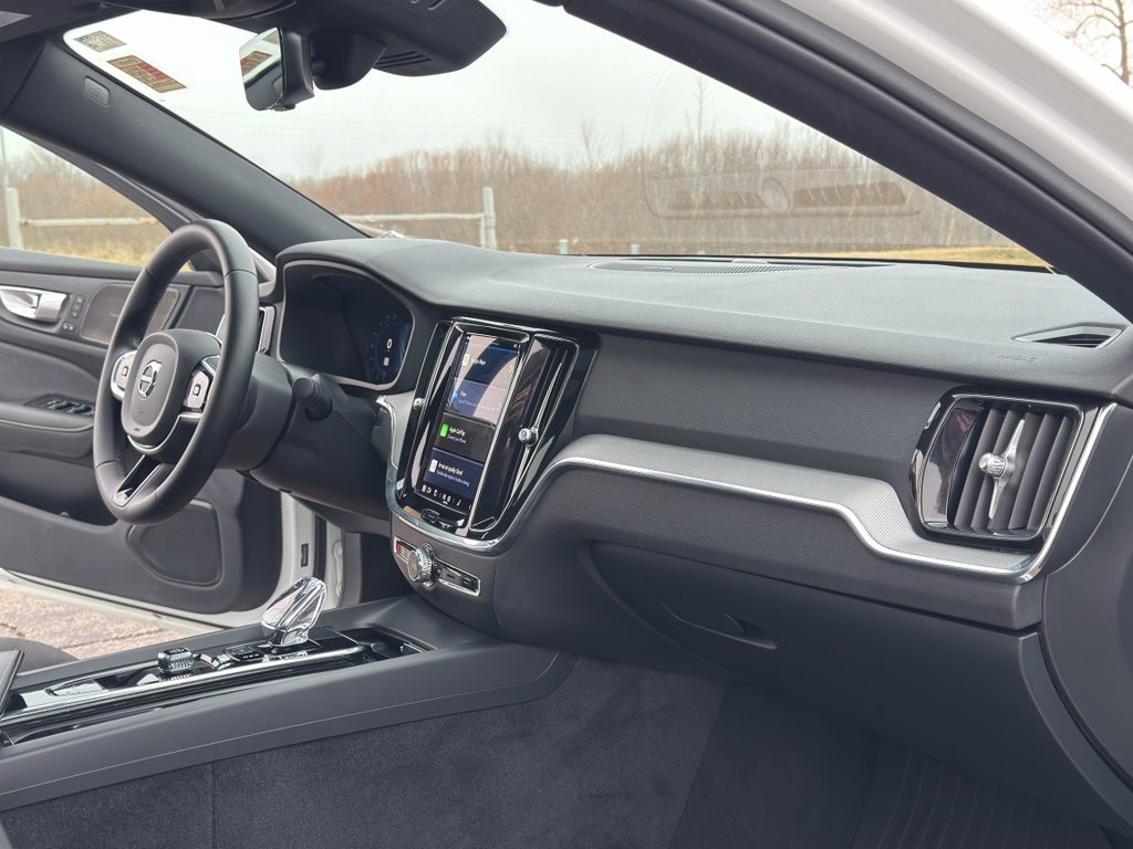 2024 Volvo S60 Plus Black Edition AWD