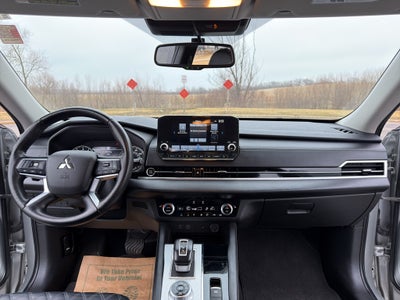 2022 Mitsubishi Outlander SEL Special Edition