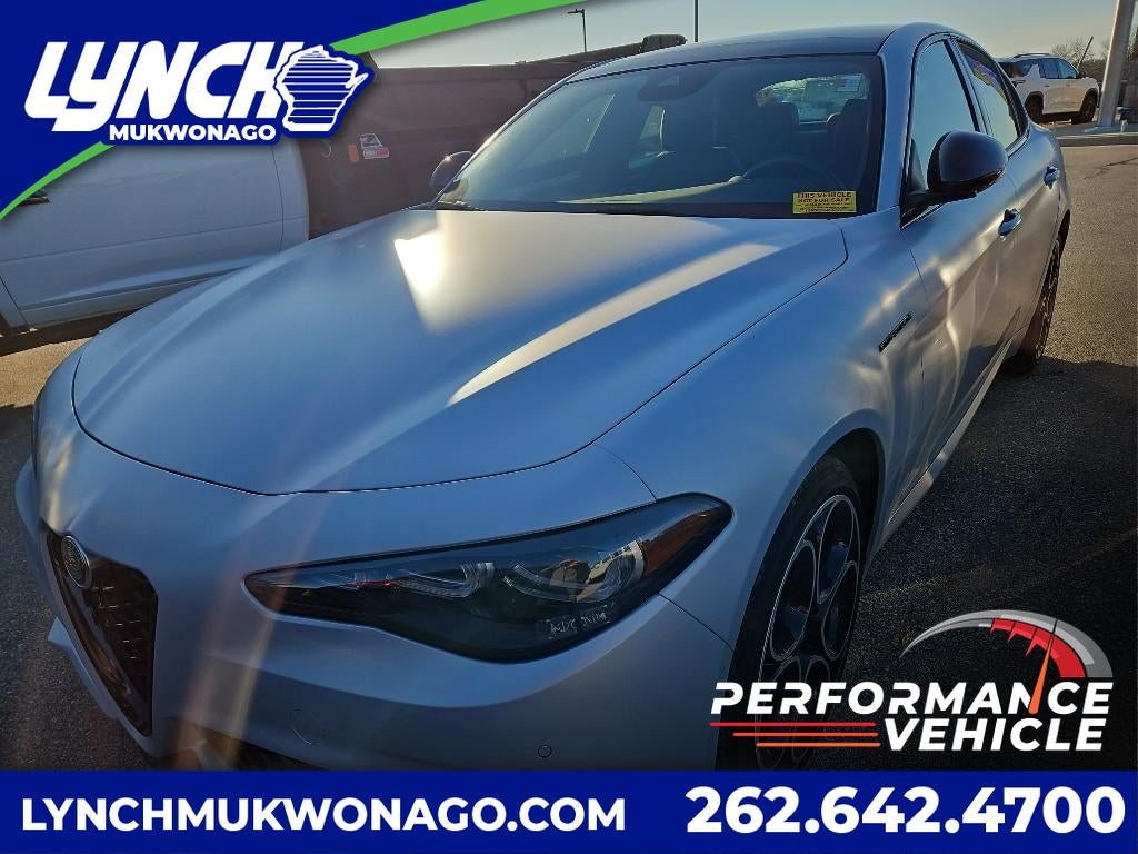 2024 Alfa Romeo Giulia Competizione