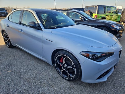 2024 Alfa Romeo Giulia Competizione