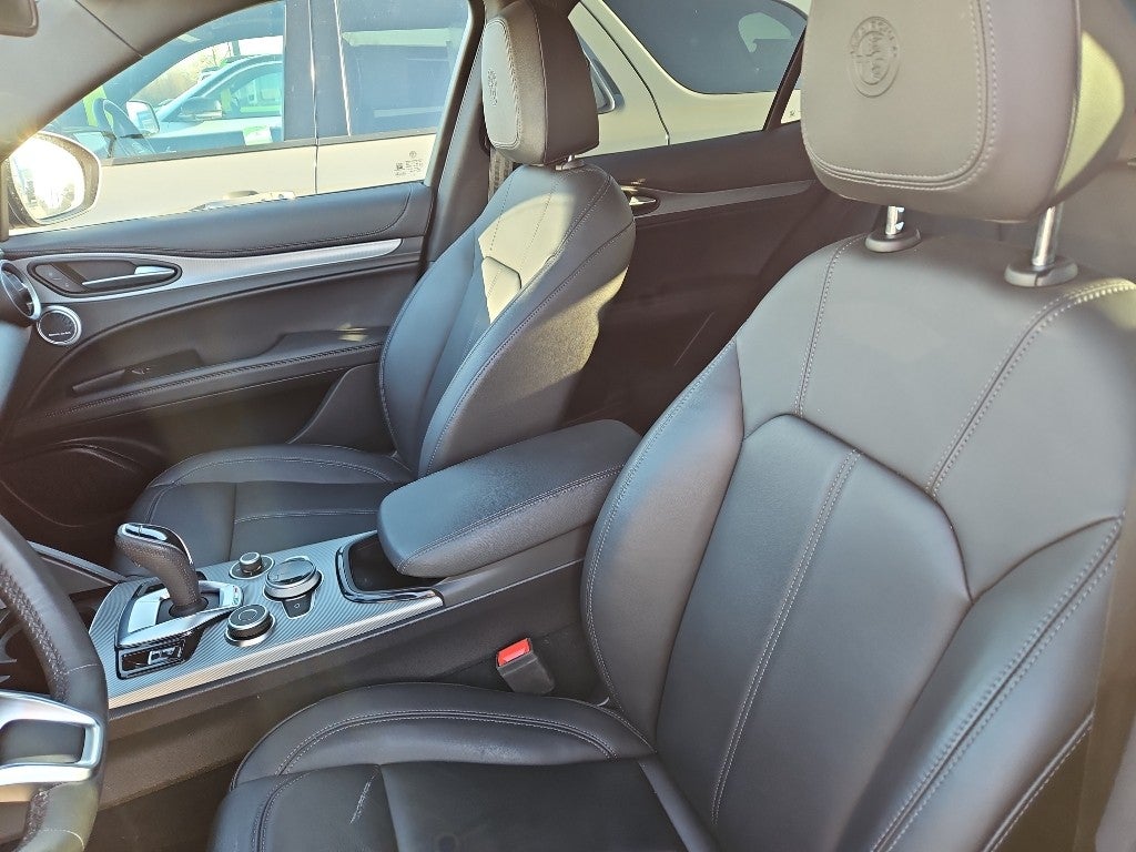 2024 Alfa Romeo Stelvio Ti