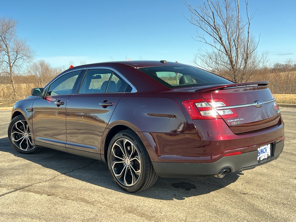 2019 Ford Taurus SHO