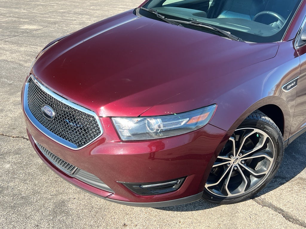 2019 Ford Taurus SHO