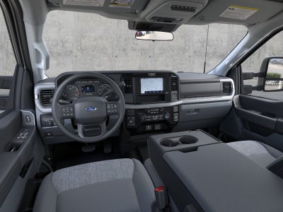 2026 Ford Super Duty F-350 DRW Chassis Cab LARIAT