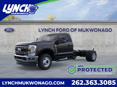 2026 Ford Super Duty F-350 DRW Chassis Cab XL
