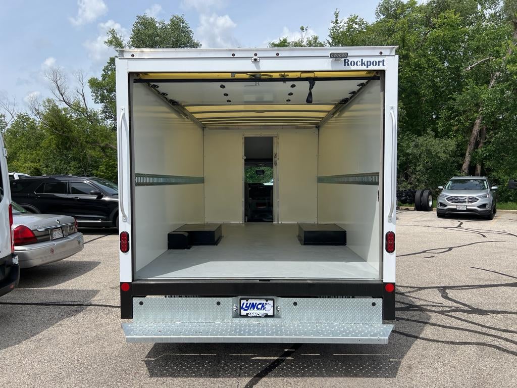 2025 Ford E-Series Cutaway E-350 SRW 138" WB