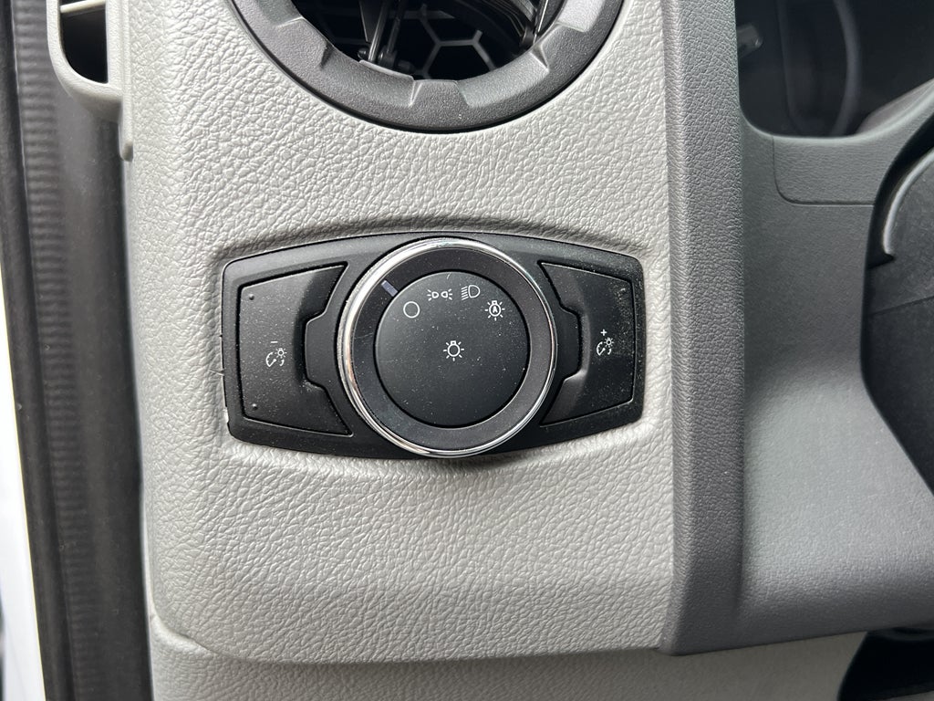 2026 Ford E-Series Cutaway E-350 SRW 138" WB