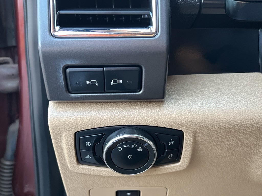 2017 Ford Super Duty F-250 Pickup XLT