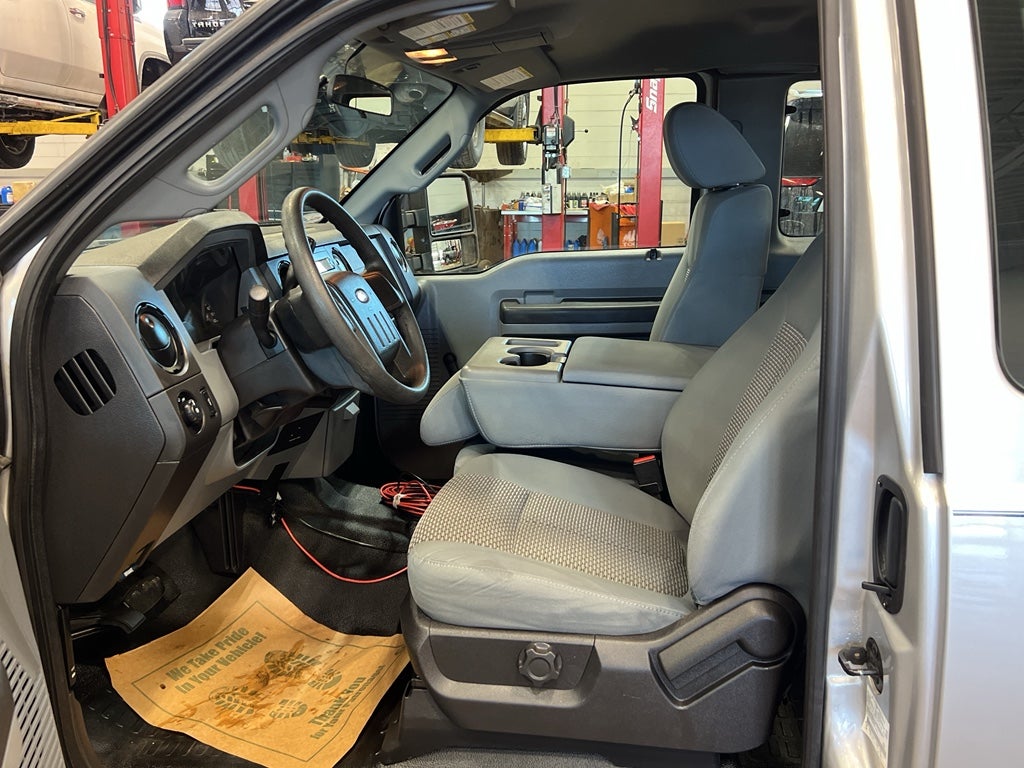 2016 Ford Super Duty F-250 Pickup XL