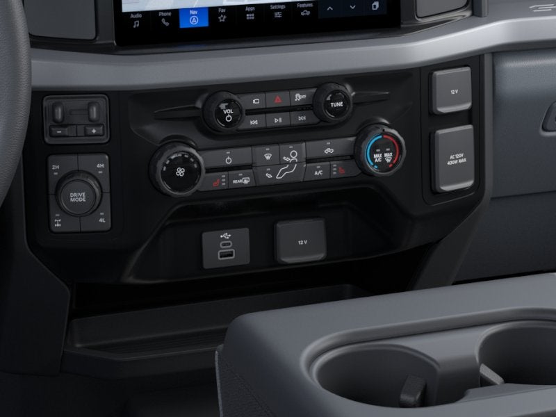 2026 Ford Super Duty F-350 SRW Pickup XLT
