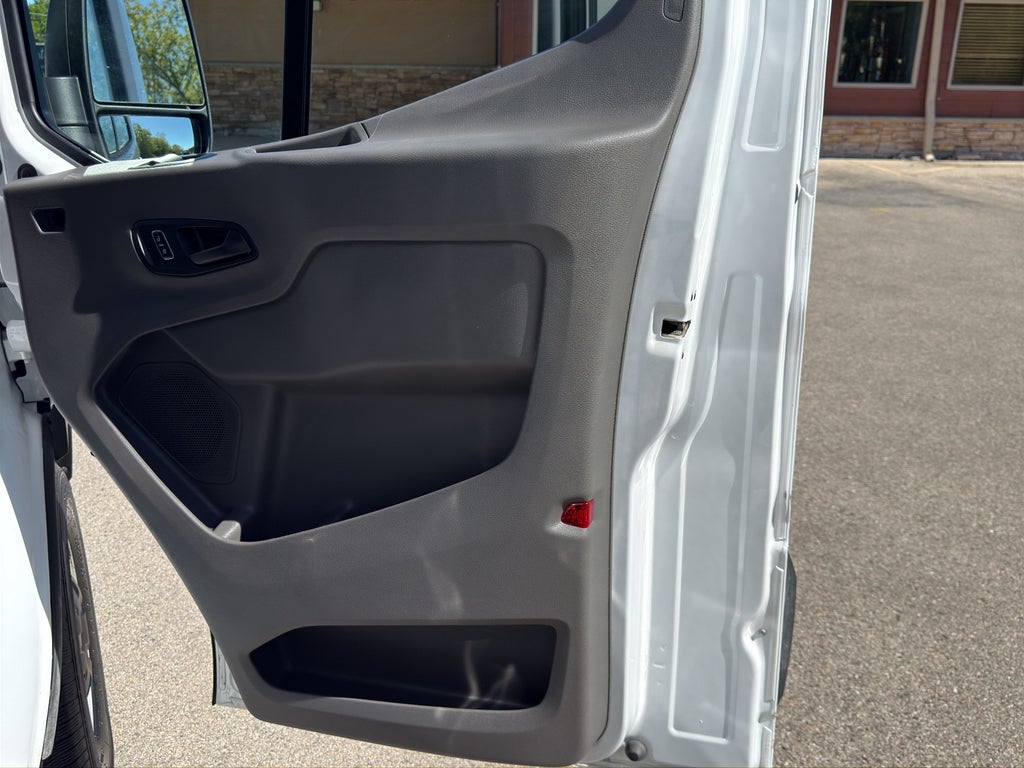 2024 Ford Transit Cargo Van T-250 148" Hi Rf 9070 GVWR RWD