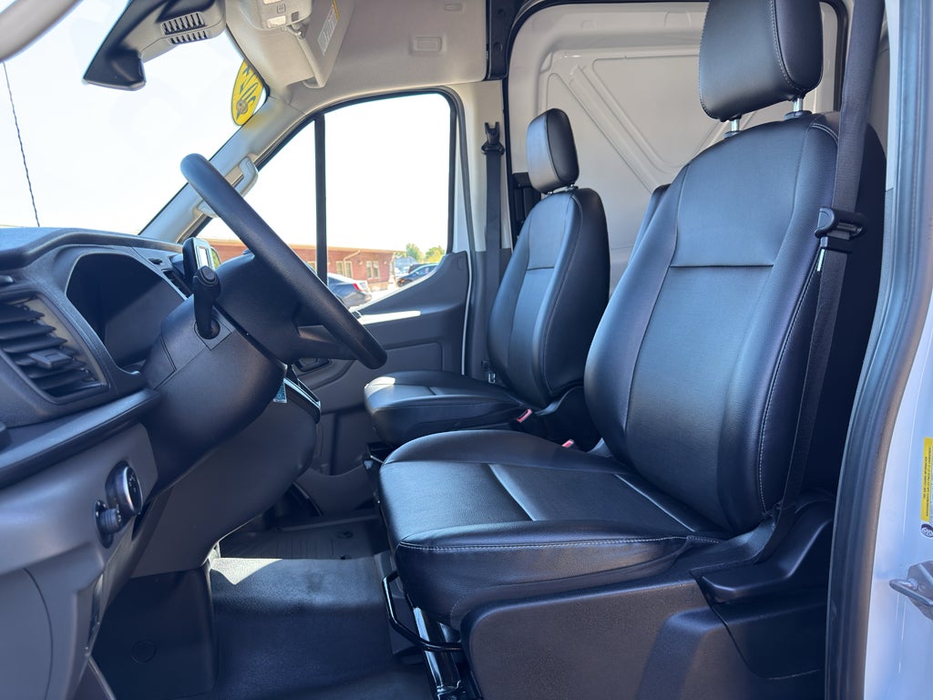 2024 Ford Transit Cargo Van T-250 148" Hi Rf 9070 GVWR RWD