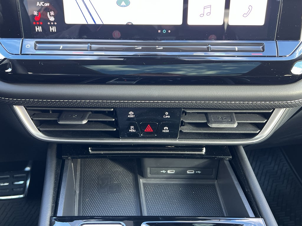 2024 Volkswagen Atlas 2.0T SEL Premium R-Line