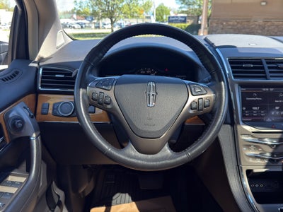 2013 Lincoln MKX FWD 4dr