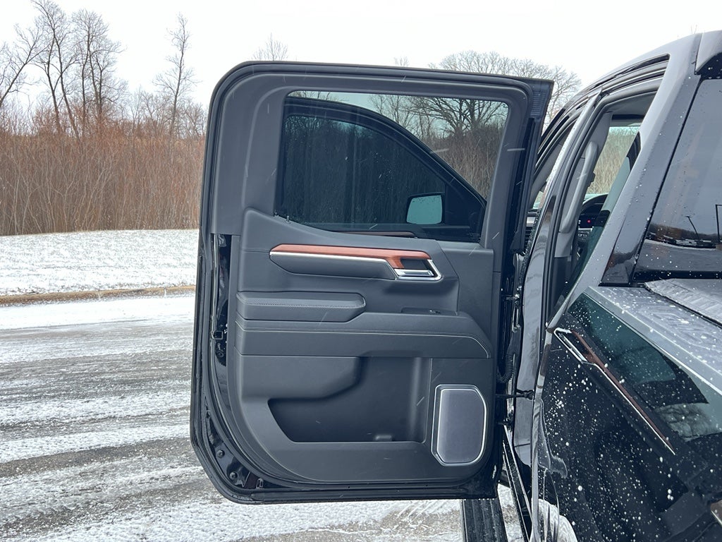 2023 GMC Sierra Denali