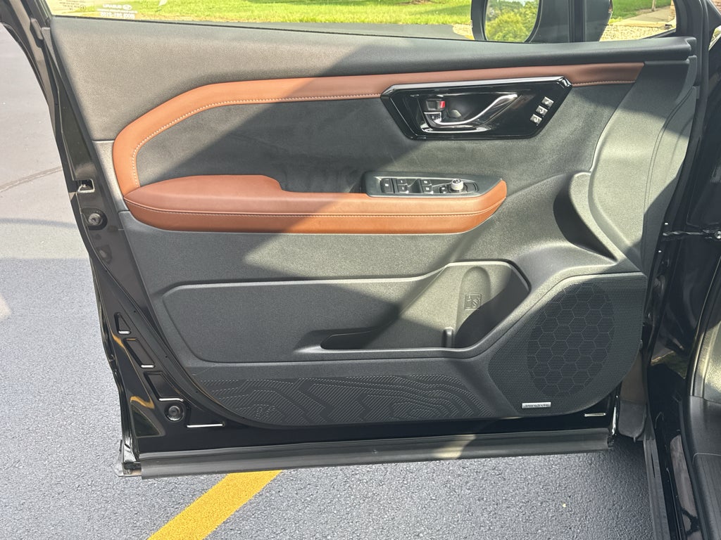 2025 Subaru Forester Touring