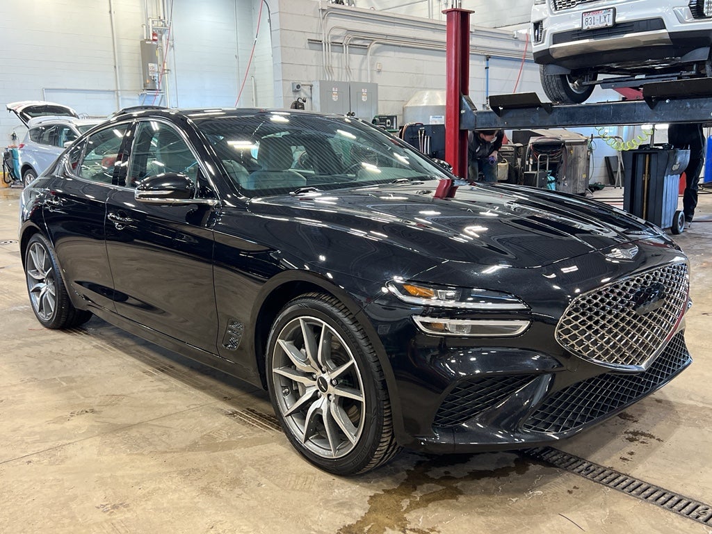 2025 Genesis G70 2.5T