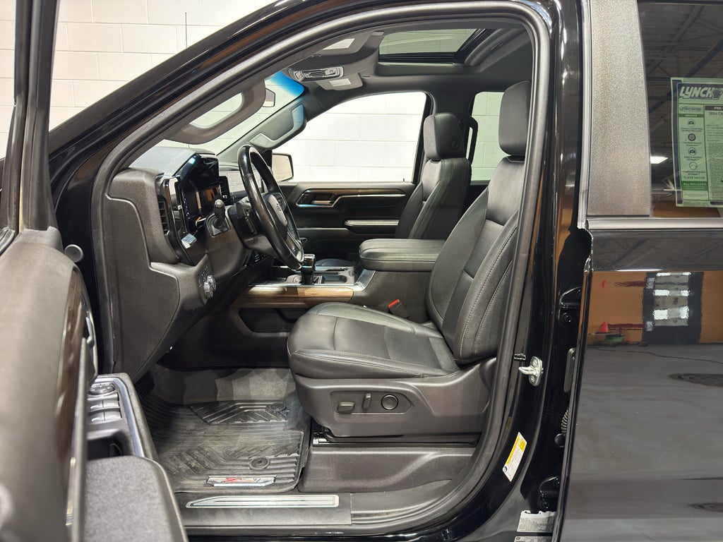 2024 Chevrolet Silverado 1500 RST