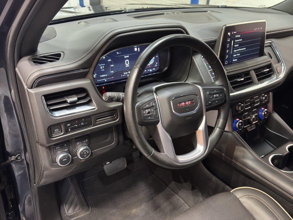 2023 GMC Yukon SLT