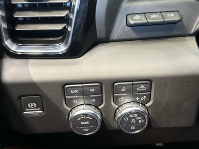 2024 GMC Sierra 3500 HD Denali Ultimate DRW