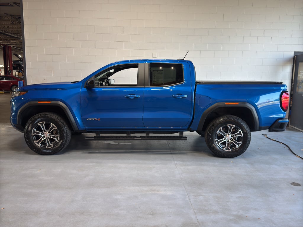 2023 GMC Canyon AT4