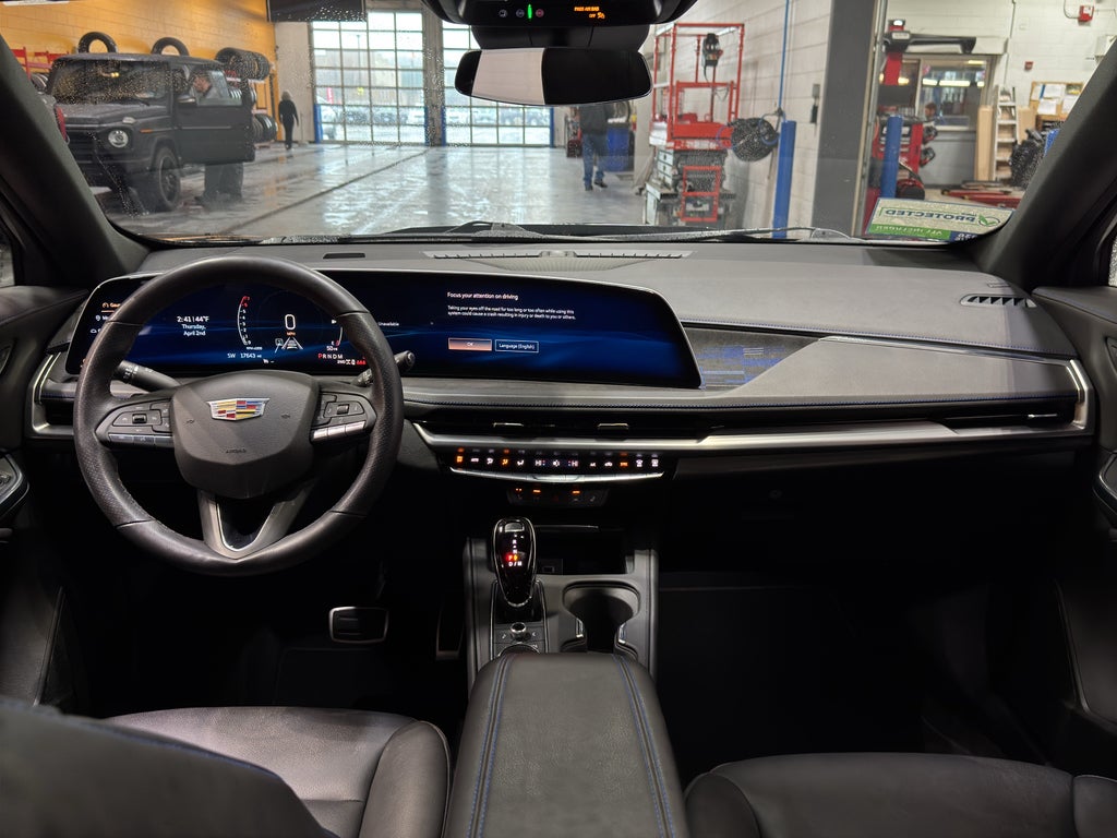 2024 Cadillac XT4 Sport