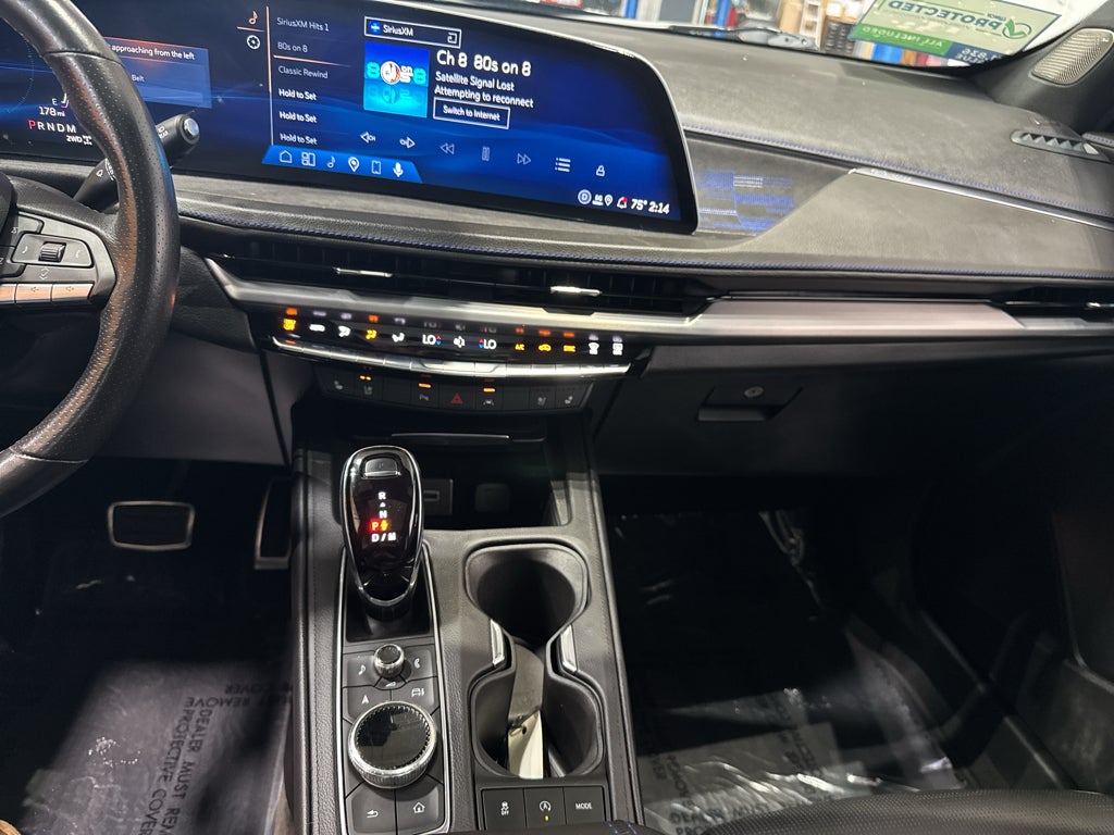2024 Cadillac XT4 Sport