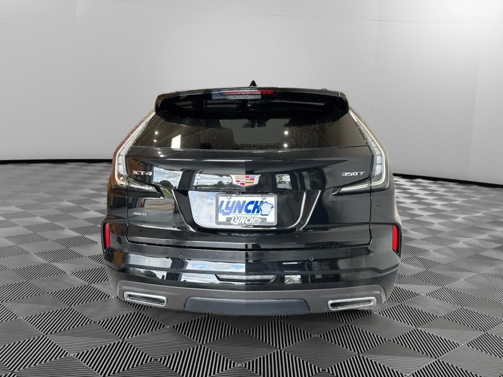 2024 Cadillac XT4 Sport